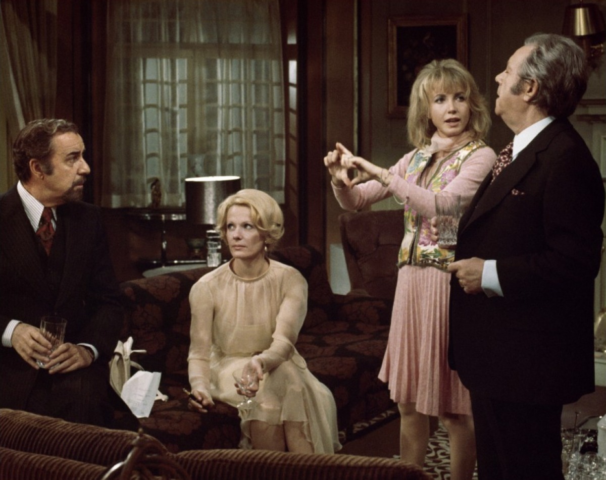 Film Le Charme Discret De La Bourgeoisie LE CHARME DISCRET DE LA BOURGEOISIE | penwith film society